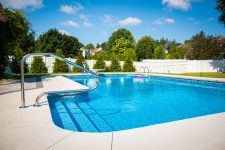 comment nettoyer le fond d'une piscine sans aspirateur