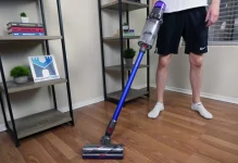 brosse aspirateur dyson raye parquet